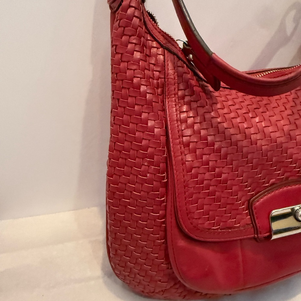 Vintage Coach 19314 Red Kristin Woven Leather Shoulder Bag Purse Hobo - Picture 4 of 13